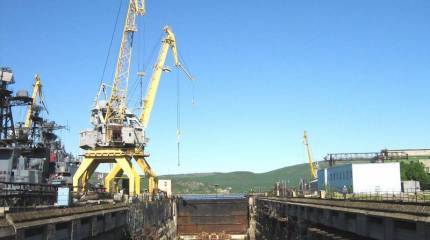 ЦСР "Звездочка" подписал контракт на модернизацию сухого дока под "Кузнецова"