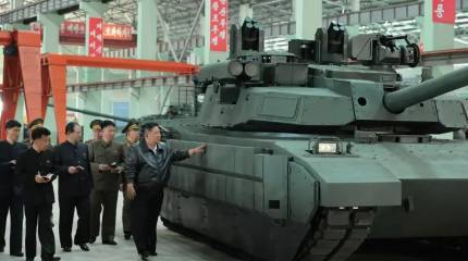 «Заменят устаревшие»: Ким Чен Ын ознакомился с производством новых танков, отметив прогресс КНДР в танкостроении