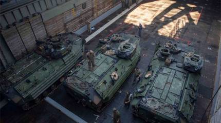 Корабль ВМС США «Gunston Hall» не дошёл до учений. Что случилось у берегов Исландии