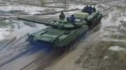 На Украине замечен танк-мутант