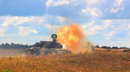 Белорусские танкисты отработали оборонительный бой на западном направлении