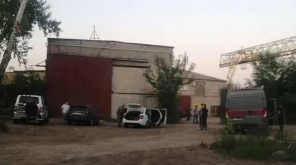 Российские силовики провели обыски на складе в Челябинске, где, возможно, собирали дроны, атаковавшие аэродромы