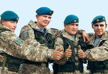 Контрактникам подарили уик-энд