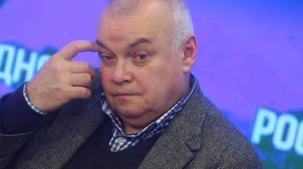 Генералы Краснов и Власов: кому выгодно поставить их рядом?