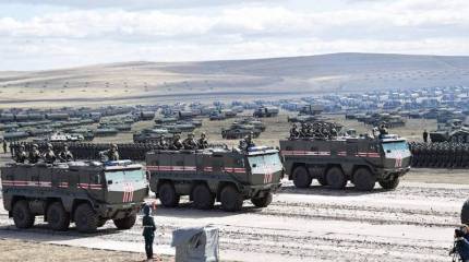 News Thump: учения «Восток-2018» — «тайный съезд фетишистов»