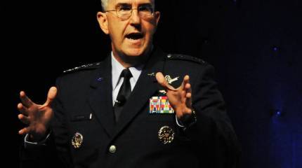 Джон Хайтен: США должны быть доминирующей державой