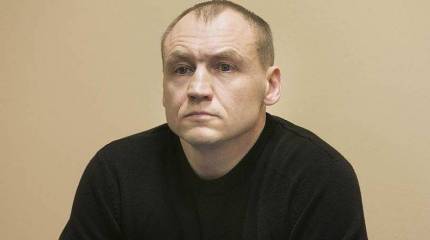 Обмененные на мосту разведчики вернулись к своим семьям