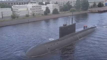 На первой "Варшавянке" для ТОФ поднят Андреевский флаг