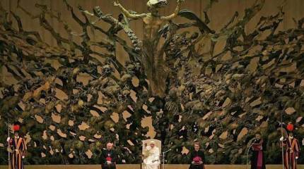 Пять весьма веских причин, подтверждающих, что это безумный, безумный, безумный, безумный, безумный мир ("Philip Butler", США)