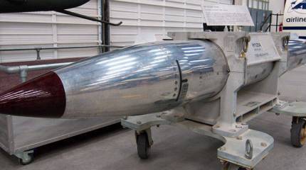 Состязание килотонного класса. Российская бомба РС-26 против американской В-61