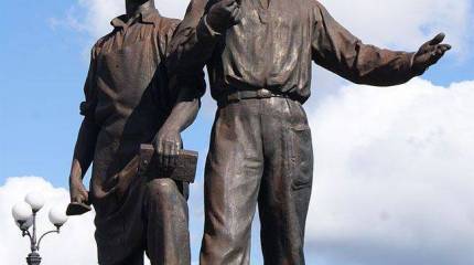 Глава города Советск Калининградской области предложил мэру Вильнюса передать городу демонтированные с Зелёного моста советские скульптуры