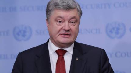 Порошенко ввел в действие решение СНБО о военном сотрудничестве с отдельными странами