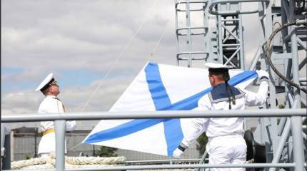 Судно связи "Иван Хурс" отправляется на Черноморский флот