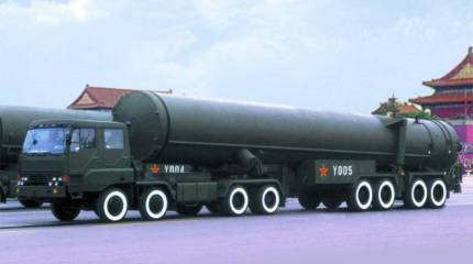 В Китае испытали новую версию баллистической ракеты