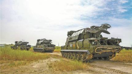 «Кого они сбили?»: в Сети озадачены ЗРК «Тор» со множеством звезд