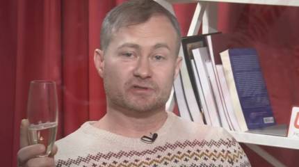 Украина обсудит войну на Донбассе с бандеровцами, доктором и экс-прокурором