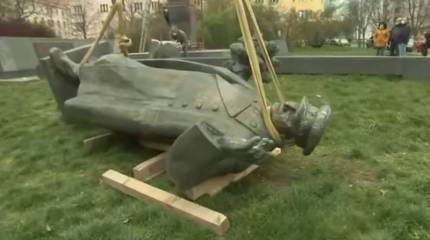 Дочь чешского генерала: Сами себя мы бы не освободили