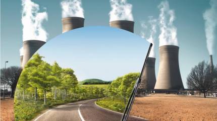 Грязная нефть против чистых технологий