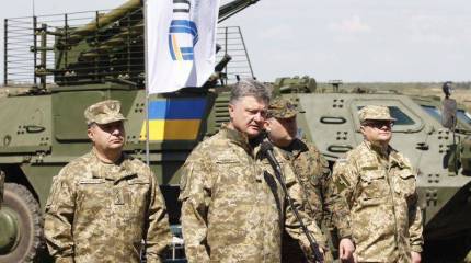 Президент Украины объявил о приостановке мобилизации в связи с перемирием в Донбассе