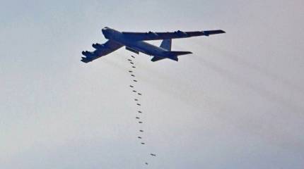 Боевики засняли «бой» с американским В-52: победил «стратег»