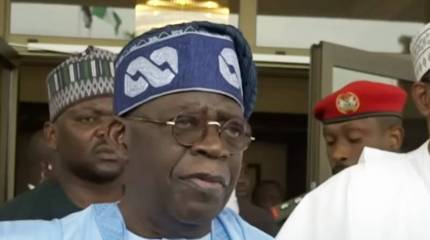 Президент Нигерии решил отозвать всех послов из зарубежных стран