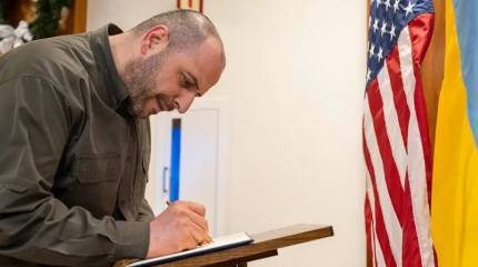 Новый глава украинского Минобороны собирается закупить пикапы для ВСУ по цене в четыре раза выше рыночной