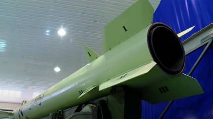 Иран представил новую баллистическую ракету, способную уничтожать авианосцы