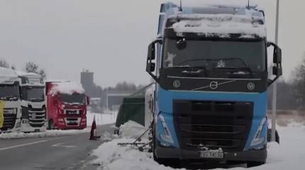 Словацкие дальнобойщики намерены продолжить блокаду границы с Украиной