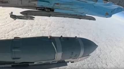 Больше бомб, меньше ресурса: Запад обсуждает оснащение Су-34 шестью ФАБ с УМПК