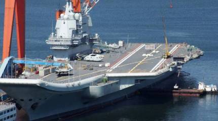 Китайских пользователей насторожила "пауза" на борту авианосца "Шаньдун"