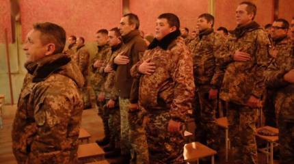 Зеленский предоставляет радикалам-"добровольцам" из нацбатов статус участников боевых действий