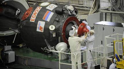 Халатность или?.. "Роскосмос" установил причину разгерметизации на МКС