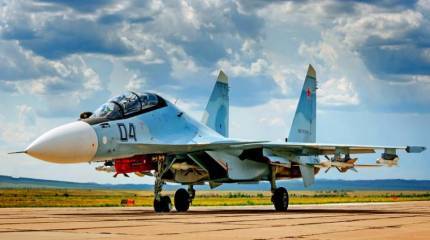 Многоцелевой истребитель Су-30СМ. Инфографика
