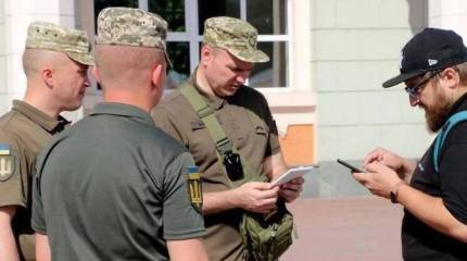Выманили из квартиры: ТЦК пытались схватить жителя Винницы, сообщив о «подарке»