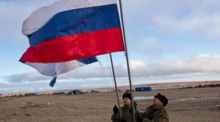 Отряд кораблей СФ РФ прибыл к Новосибирскому архипелагу и высадил десант