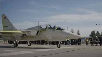 В Турции впервые в воздух поднялся перспективный учебно-боевой самолёт Hürjet собственной разработки