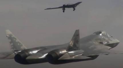 БПЛА «Охотник» повысит безопасность истребителя Су-57 при выполнении боевых операций - латиноамериканский военный обозреватель