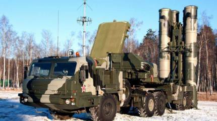 СМИ: Индия закупит 5 комплексов С-400
