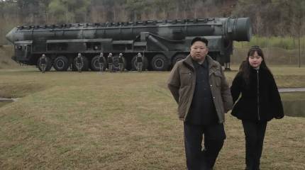 КНДР провела испытания новых вооружений, включая двигатели МБР и кассетные БЧ