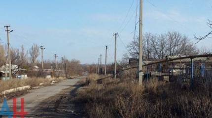 Киев вновь обвиняет ДНР в "срыве перемирия", нарушая перемирие первым