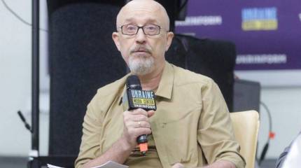 Украинские медиа: Офис Зеленского ищет кандидатов на пост министра обороны взамен Резникова