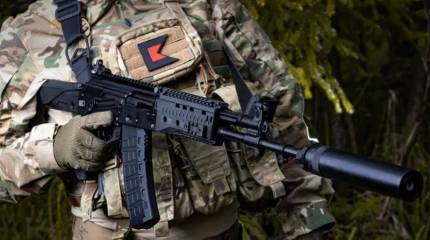 Концерн «Калашников» назвал сроки поставки в войска первой партии модернизированных автоматов АК-12 образца 2023 года