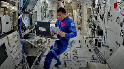 Shenzhou-20 nie powrócił na Ziemię: taikonauci utknęli na orbicie