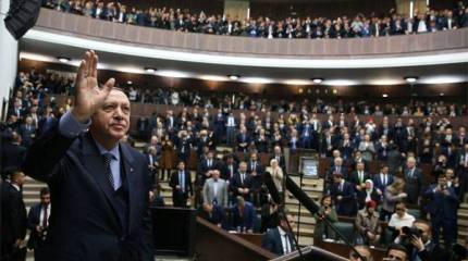 Эрдоган заявил о необходимости пересмотреть мирный договор от 1923 года