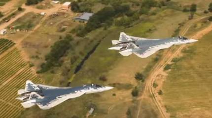 Новые маневры пары Су-57 над Астраханской областью