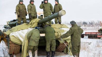 Амурские танкисты пересаживаются на новую технику