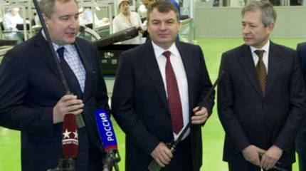 Новые цифровые радиостанции VI-поколения «Азарт-П1» с 2013 года начнут массово поступать в войска