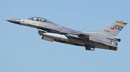 Конгресс США предупредил Турцию о недопустимости несанкционированных полетов над Грецией