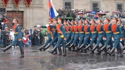Бойцы Преображенского полка отправились в Мексику для участия в параде