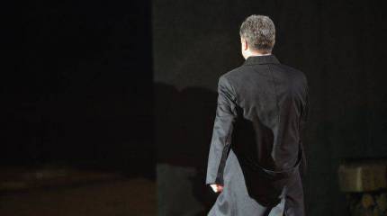 Петр Порошенко - протестующим: Вы на меня голос не повышайте, а то вас сейчас быстро уберут